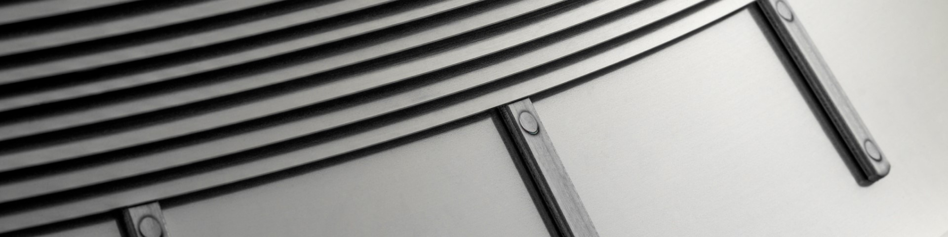 bowl discs separator close-up 1920x480